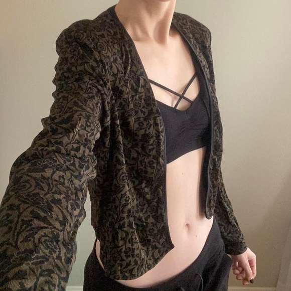 rabbit Vintage 80’s Olive Crop Shoulder Pad Jacket - Picture 4 of 8